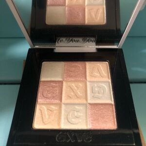 Gxve Beauty Platinum Cowgirl